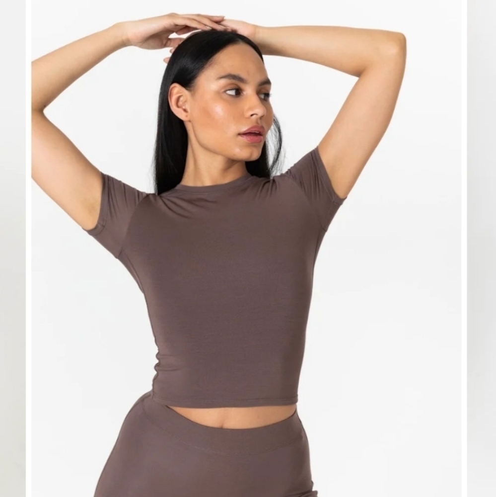 365 SHORT SLEEVE T-SHIRT - MOCHA
